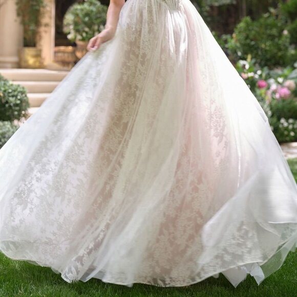 New Off White-Nude Floral Lace Embellished Wedding Tulle Ball Gown CD WL069 - Picture 8 of 13